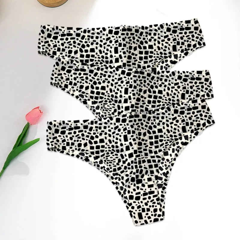 Pack of 3 Animal Print Thongs – Comfort and Wild Style